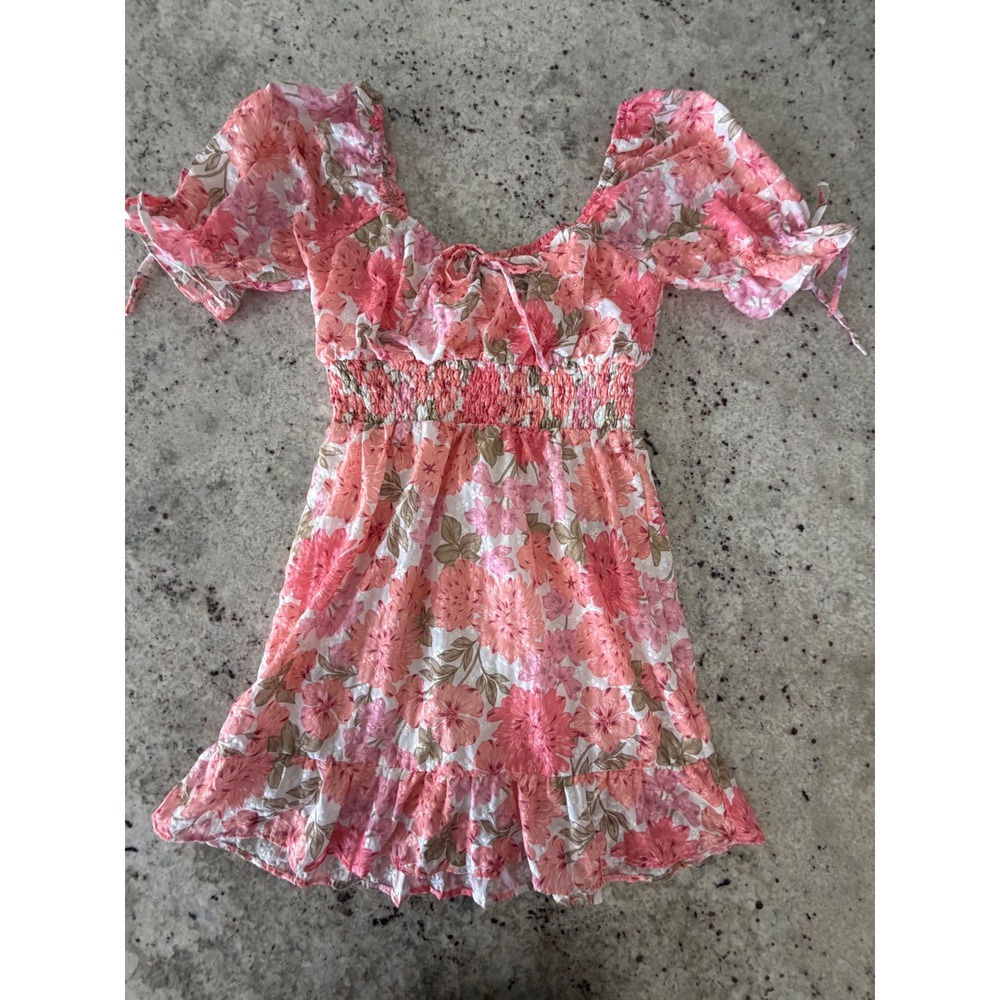 Adelyn Rae Floral Smocked Puff Sleeve Mini Dress Size S Pink Coral Floral